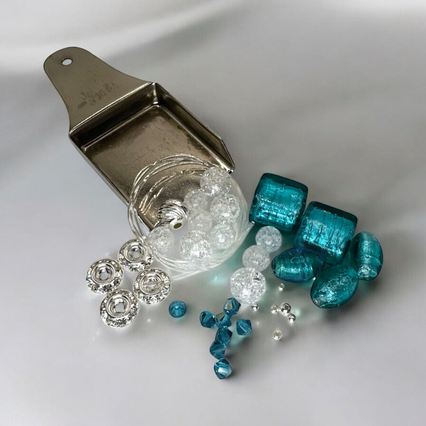 Truly Teal Murano Cube Bracelet Kit Contents