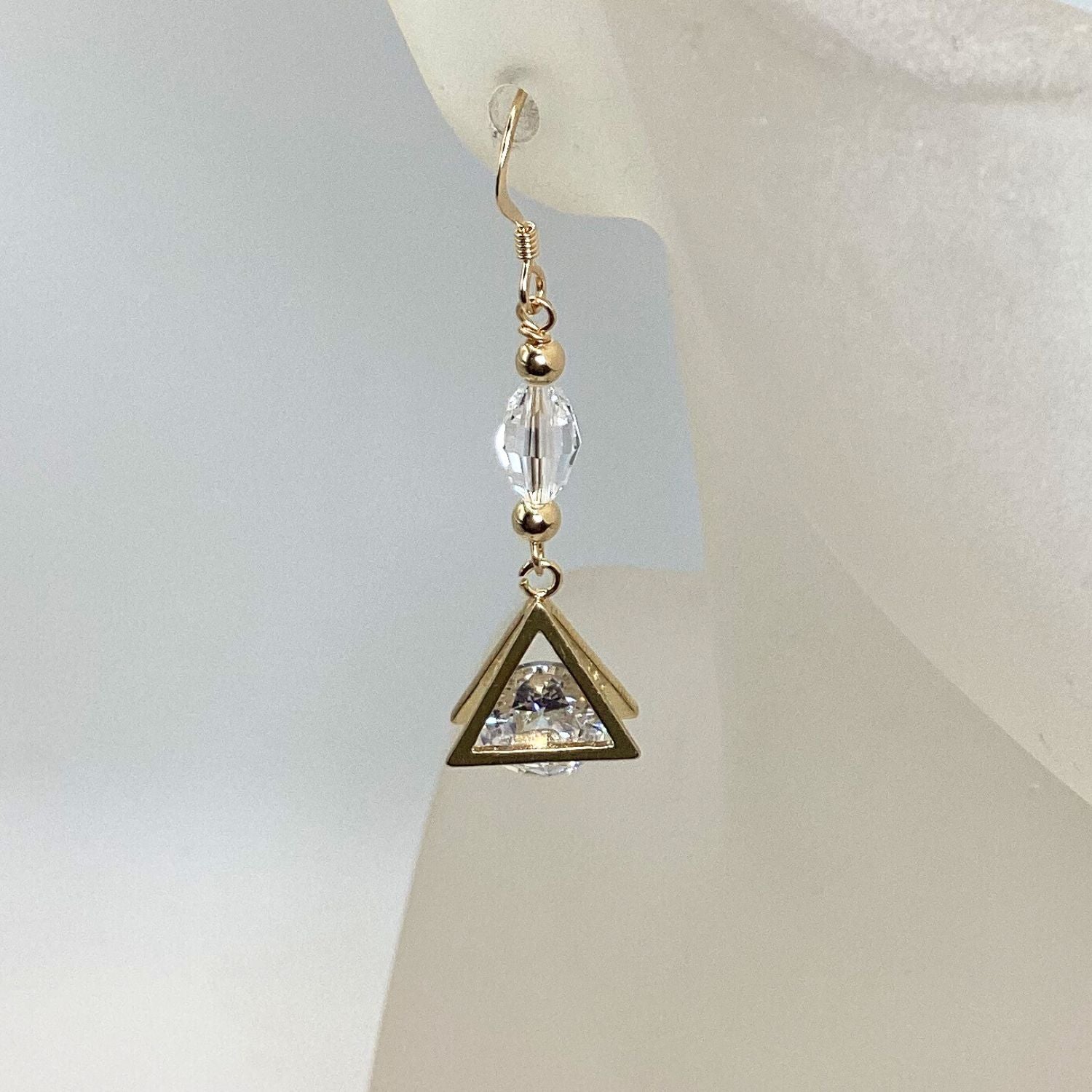 Golden Pyramid Earring Kit
