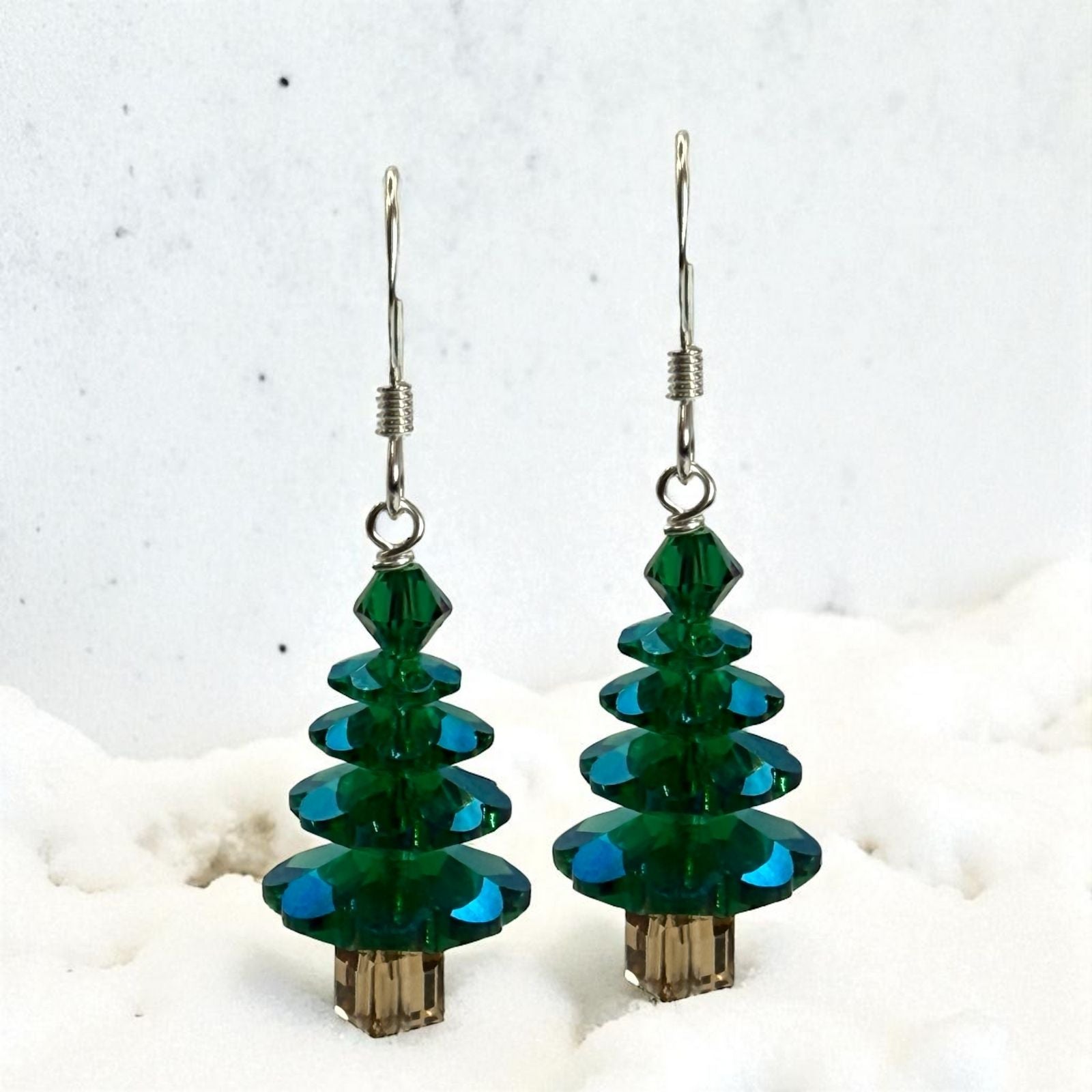 🎄 Majestic Green Shimmer Christmas Tree Earring Kit 🎄