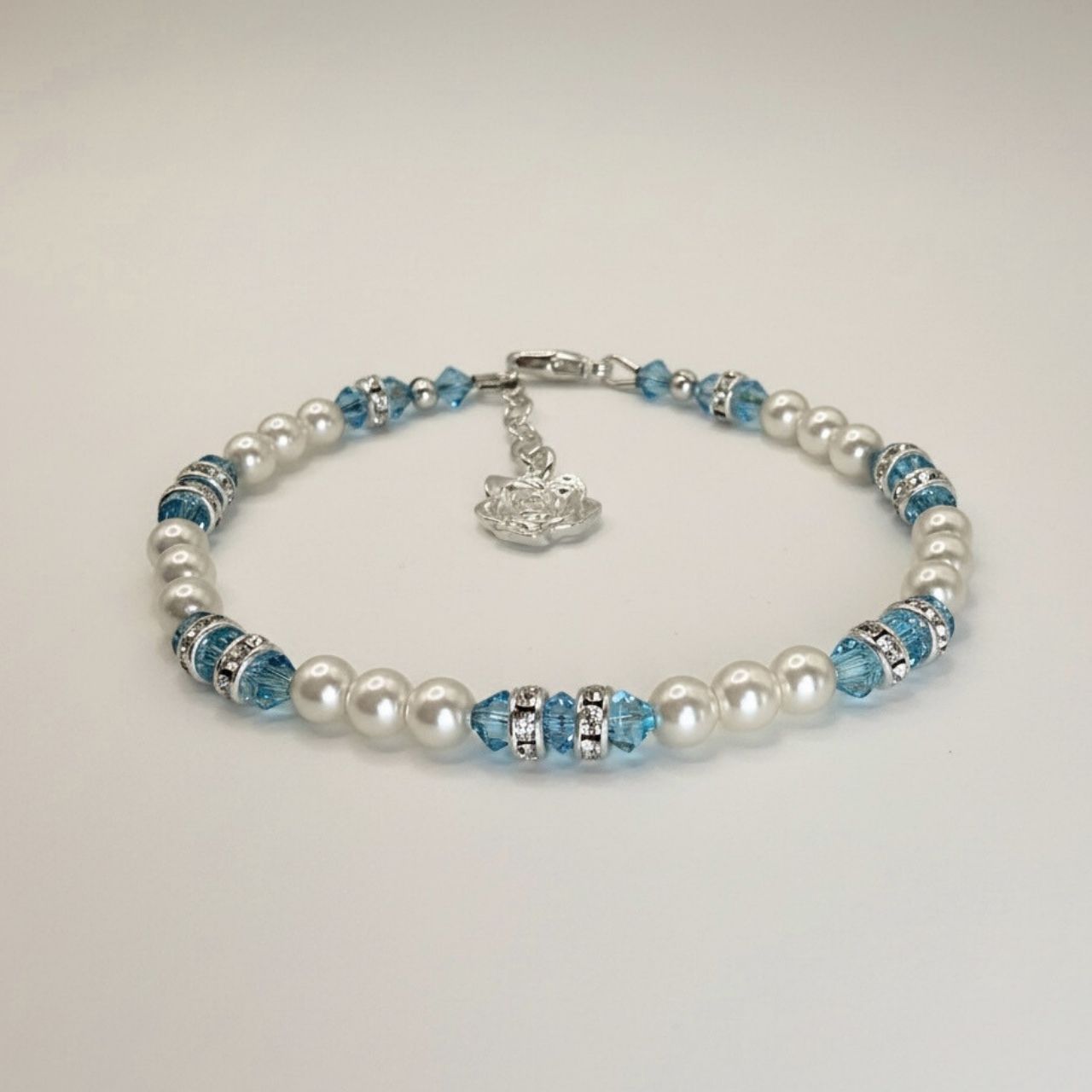 March Shimmer Bracelet Kit