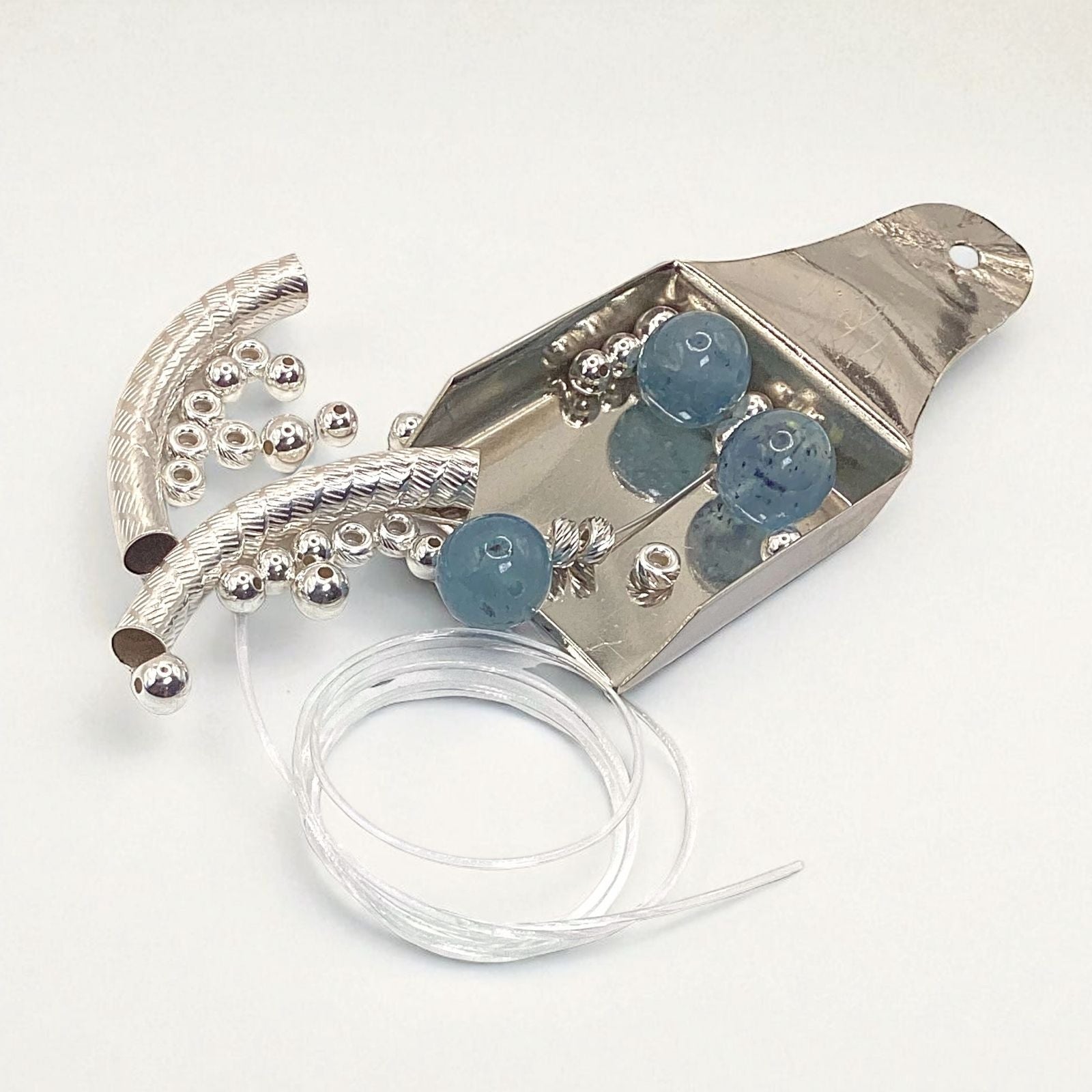 Santa Maria Aquamarine Bangle Bracelet Kit