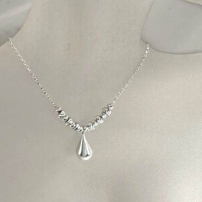 Tempting Teardrop  Necklace Kit