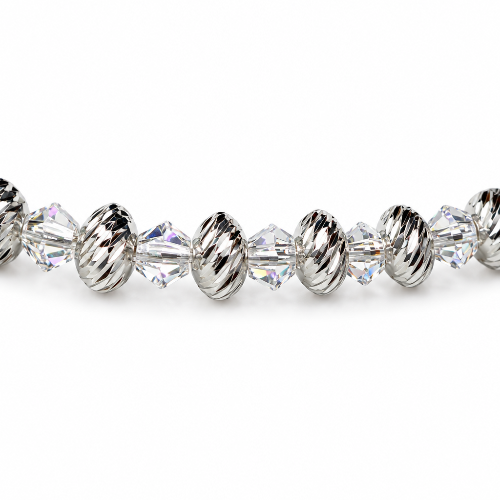 Front bead detail