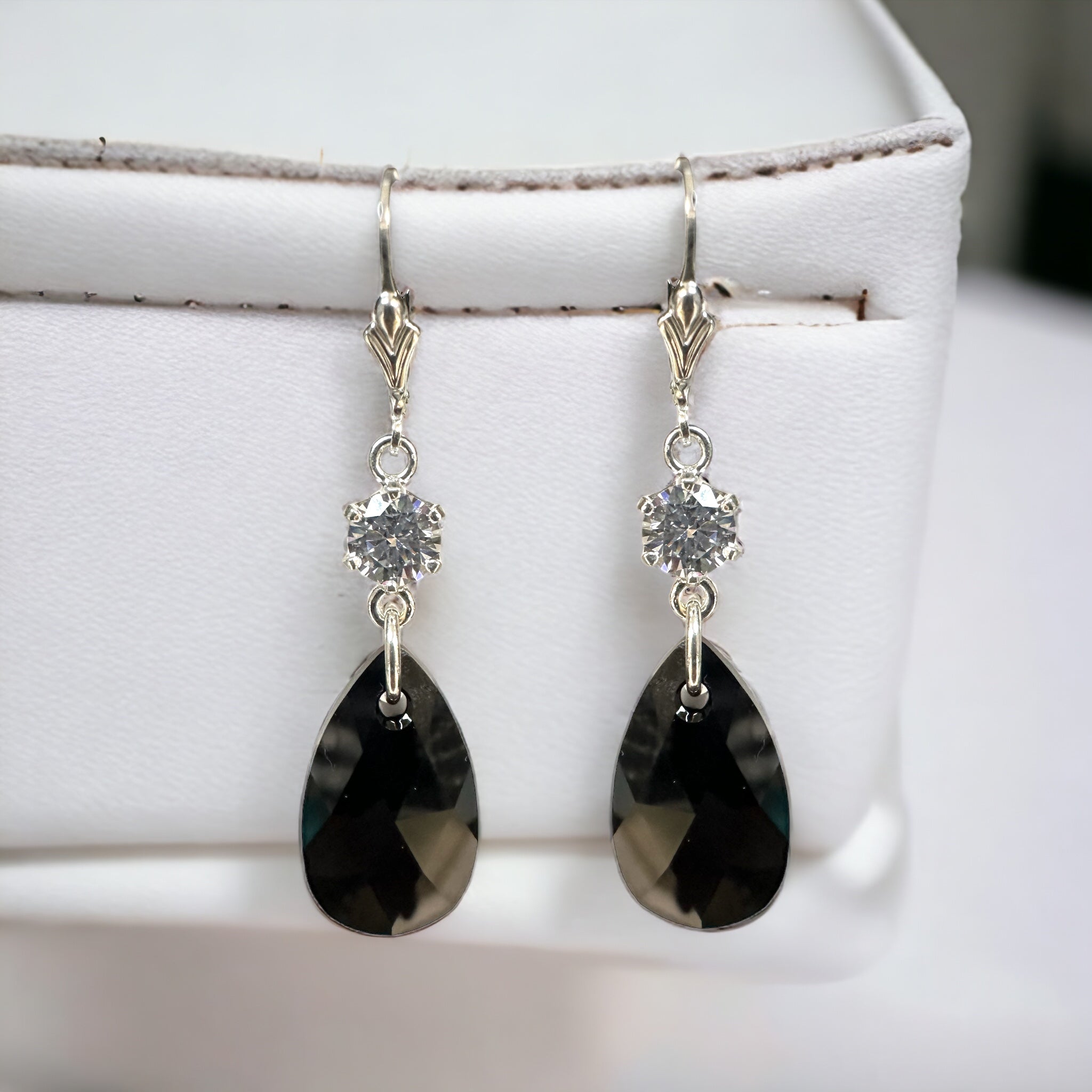 Redesigned Drop Dead Gorgeous Earring Kit black