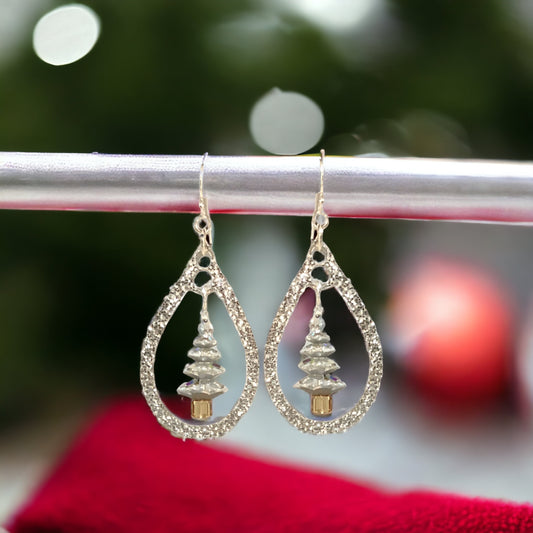 Captured Christmas Tree Earring Kit - Crystal Foiled